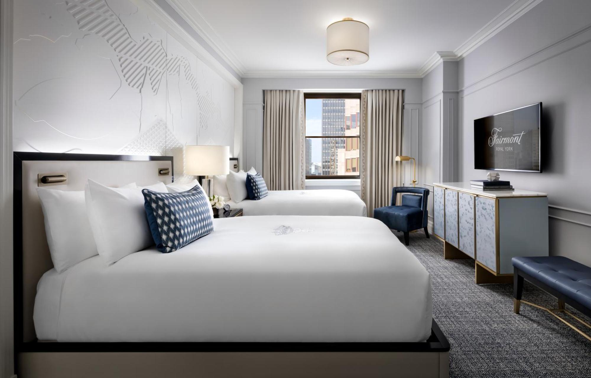 Fairmont Royal York Hotel Торонто Екстер'єр фото A guest room